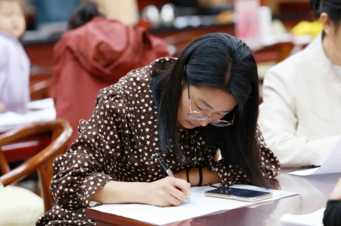 屏幕截圖 2025-11-26 174603.jpg